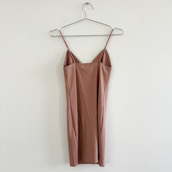 Fleur du Mal Le Stretch Micro Triangle Slip – Tan (Size XS) — NWT - Picture 5 of 5